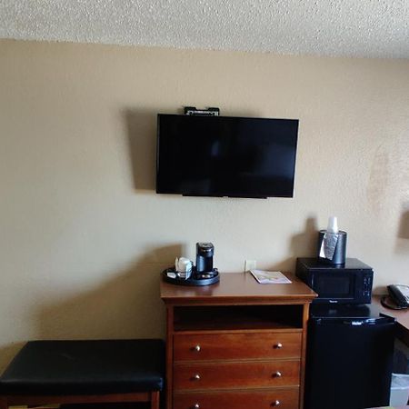 Motel Super 8 By Wyndham Champaign Habitación foto