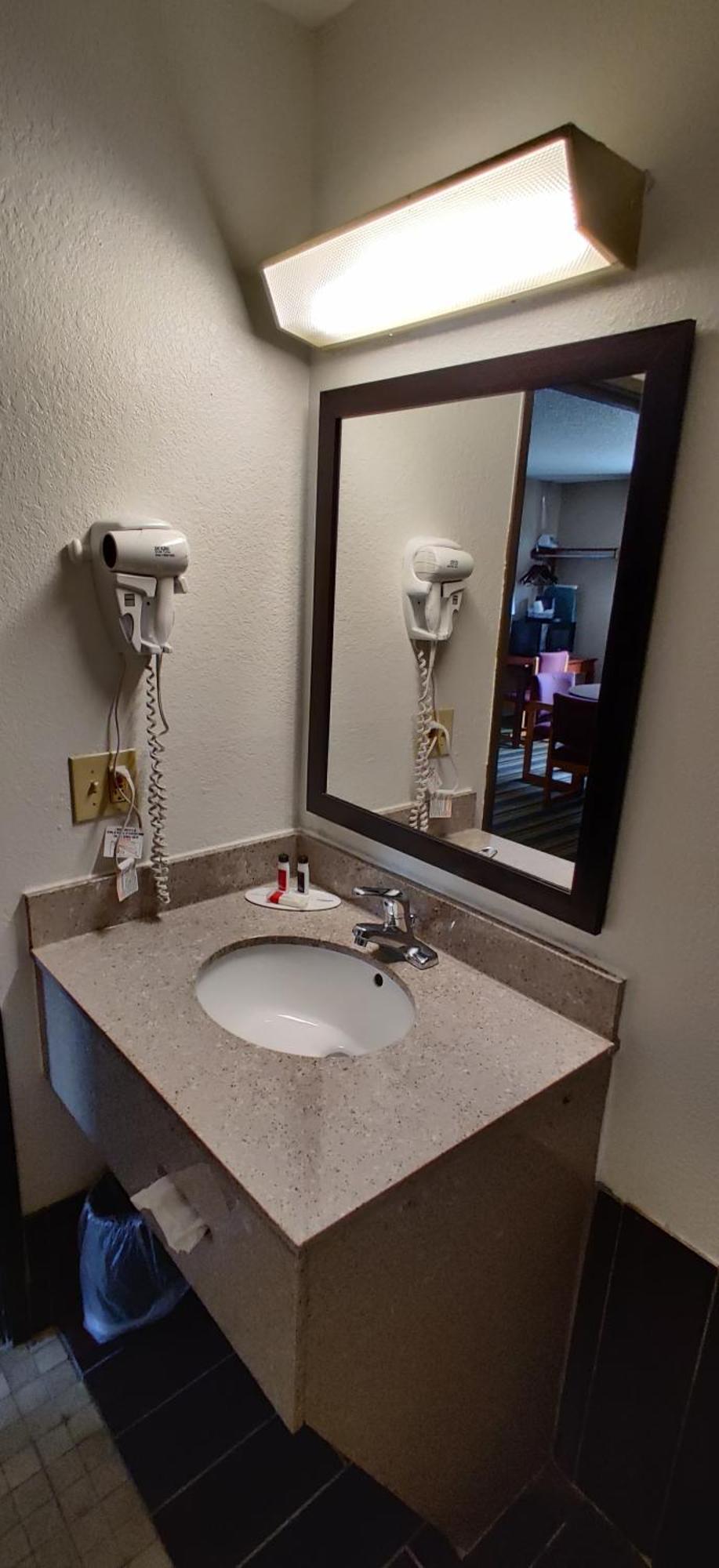 Motel Super 8 By Wyndham Champaign Habitación foto
